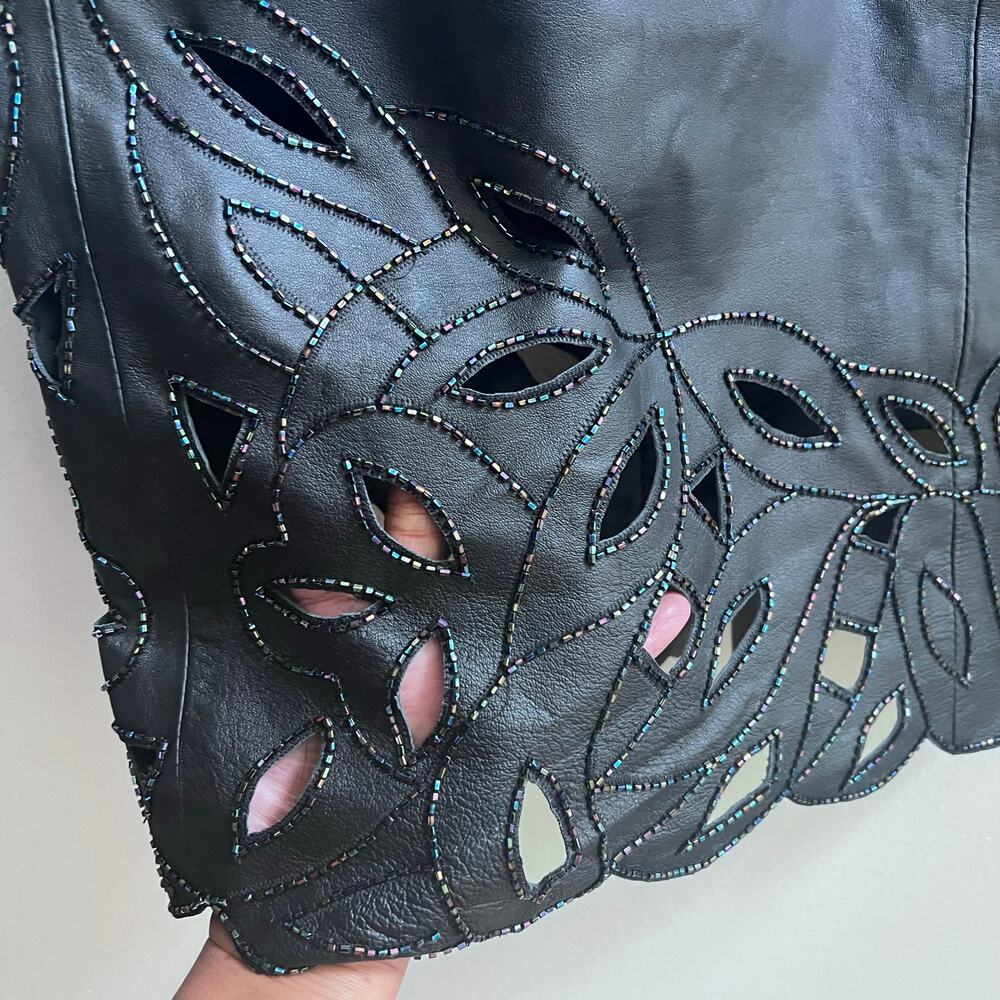 Women's Black Genuine Leather Cut Out Beaded Knee-Length Pencil Skirt Size Large - Picture 4 of 7